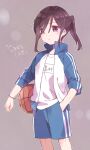  1girl absurdres adachi_sakura adachi_to_shimamura bangs basketball black_hair blue_shorts blush brown_background carrying_under_arm closed_mouth commentary_request eyebrows_visible_through_hair gym_shirt gym_shorts gym_uniform hair_over_one_eye hand_in_pocket highres jacket long_hair long_sleeves open_clothes open_jacket ponytail shirt short_shorts shorts simple_background solo sorimachi-doufu sweat track_jacket translation_request violet_eyes white_jacket white_shirt 