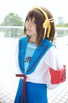  armband cosplay hair_ribbons hoshiko photo sailor_uniform school_uniform suzumiya_haruhi suzumiya_haruhi_no_yuuutsu 