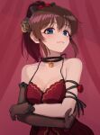  1girl asymmetrical_gloves bangs black_bow black_gloves blue_eyes bow brown_hair cleats closed_mouth commentary crossed_arms dress elbow_gloves eyebrows_visible_through_hair gloves hair_bow high_ponytail idolmaster idolmaster_million_live! jewelry kamille_(vcx68) looking_at_viewer medium_hair necklace ponytail red_background red_dress satake_minako sidelocks smile solo spaghetti_strap upper_body 