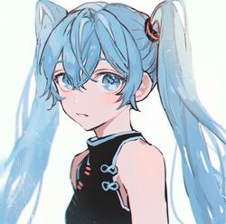  1girl aqua_eyes aqua_hair bare_shoulders black_shirt commentary hair_tie hatsune_miku long_hair looking_at_viewer makoto_(roketto-massyumaro) parted_lips shirt sleeveless sleeveless_shirt solo twintails twintails_day upper_body very_long_hair vocaloid 