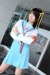  cosplay hair_ribbons ibara knee_socks photo sailor_uniform school_uniform suzumiya_haruhi suzumiya_haruhi_no_yuuutsu 