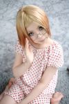  blonde_hair cosplay dress glasses ichigo_mashimaro mamiya_tamaki photo sakuragi_matsuri strawberry_pattern 