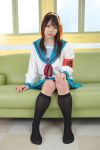  armband cosplay katou_mari kneehighs photo sailor_uniform school_uniform suzumiya_haruhi suzumiya_haruhi_no_yuuutsu 