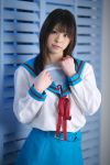  asahina_mikuru cosplay katou_mari photo sailor_uniform school_uniform suzumiya_haruhi_no_yuuutsu 