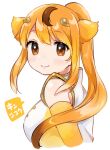  1girl animal_ears bare_shoulders blonde_hair blush circlet elbow_gloves gloves golden_snub-nosed_monkey_(kemono_friends) high_collar highres kemono_friends long_ponytail looking_at_viewer monkey_ears monkey_girl orange_eyes over_shoulder shirt sleeveless smile solo suicchonsuisui white_shirt 