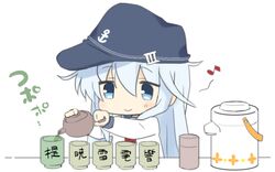  1girl airpot anchor_symbol bangs blue_eyes blue_headwear chibi cup eyebrows_visible_through_hair flat_cap hat hibiki_(kancolle) hizuki_yayoi kantai_collection long_hair long_sleeves musical_note pouring sailor_collar school_uniform serafuku silver_hair simple_background smile solo tea teapot white_background 