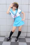  cosplay hair_ribbons hairband kipi-san kneesocks photo sailor_uniform school_uniform suzumiya_haruhi suzumiya_haruhi_no_yuuutsu 