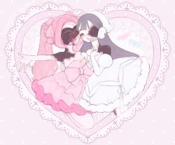  2girls alien_stage bandana black_hair bow commentary curtained_hair dress gloves hair_bow hand_on_own_chest headset heart highres long_hair microphone mizi_(alien_stage) mizi_(zombie_stage) multiple_girls multiple_hair_bows open_mouth outstretched_arm pink_bow pink_dress pink_hair pipi_(10_papipu) strapless strapless_dress sua_(alien_stage) sua_(zombie_stage) twintails untranslatable_commentary white_bandana white_dress white_gloves zombie_stage 