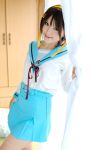  cosplay hair_ribbons hairband kipi-san photo sailor_uniform school_uniform suzumiya_haruhi suzumiya_haruhi_no_yuuutsu 
