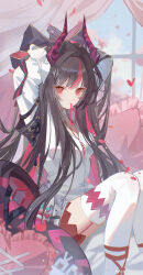 1girl absurdres ahoge arms_up artist_name blue_background blurry body_markings bow chinese_commentary choker closed_mouth collared_shirt depth_of_field dragon_girl dragon_horns dragon_tail frilled_sleeves frills hair_between_eyes hair_bow hair_intakes hair_ornament hairclip heart heart-shaped_pillow high_ponytail highres horns huge_ahoge indoors long_hair long_sleeves looking_at_viewer looking_to_the_side mouth_hold multicolored_eyes multicolored_hair neverness_to_everness partially_unbuttoned pillow ponytail red_eyes red_ribbon red_shorts ribbon ribbon_in_mouth shade shinku_(nte) shirt short_shorts shorts sitting sky solo streaked_hair tail thigh-highs two-tone_hair tying_hair upper_body watermark weibo_username weibo_watermark white_shirt white_thighhighs window wowotton 
