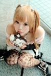  amane_misa blonde_hair choker cosplay death_note elbow_gloves fishnet_stockings kipi-san photo twintails 