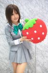  cosplay ichigo_100 kipi-san photo school_uniform sotomura_misuzu strawberry_pillow 