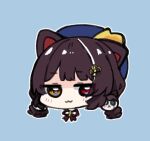  1girl :3 animal_ears bangs beret blue_background blue_headwear blush braid brown_eyes brown_hair closed_mouth dog_ears dog_hair_ornament eyebrows_visible_through_hair hair_ornament hat heterochromia hitomiz inui_toko long_hair looking_at_viewer multicolored_hair nijisanji red_eyes simple_background smile solo streaked_hair twin_braids virtual_youtuber white_hair 