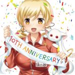  1girl :d anniversary blonde_hair breasts clothes_writing collared_jacket commentary_request confetti creature creature_on_shoulder dot_nose drill_hair eyebrows_visible_through_hair fingernails flower gym_uniform hair_flower hair_ornament hairpin hands_up happy holding holding_cloth jacket kyubey large_breasts light_blush looking_at_viewer mahou_shoujo_madoka_magica mai_(maittingu) name_tag number on_shoulder open_mouth red_jacket sash signature simple_background smile solo tareme tomoe_mami track_jacket twin_drills uniform upper_body white_background yellow_eyes 