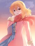  1girl :d akisaka_yamoka bangs blonde_hair blue_dress breasts clouds coat dress eyebrows_visible_through_hair fur_trim green_eyes hair_between_eyes highres idolmaster idolmaster_cinderella_girls light_blush long_sleeves looking_at_viewer medium_hair open_mouth outdoors pink_coat pleated_dress red_scarf sakurai_momoka scarf sky small_breasts smile solo sunset twilight 