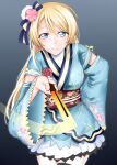  1girl alternate_costume ayase_eli blonde_hair blush detached_sleeves fan flower grey_background hair_between_eyes hair_flower hair_ornament highres japanese_clothes kimono kimono_skirt kuraka looking_at_viewer love_live! obi paper_fan ribbon sash smile solo tasuki 