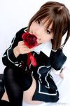  bow cosplay kipi-san photo rose_petals school_uniform thigh-highs vampire_knight yuki_cross zettai_ryouiki 