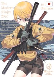  1girl 2020 bangs belt bike_shorts black_belt black_shorts blonde_hair commentary_request cowboy_shot dual_wielding english_text eyepatch frown gloves green_gloves gun highres holding holding_gun holding_knife holding_weapon jacket japanese_flag knife kodachi kunai long_sleeves looking_at_viewer ninja original parted_lips samaru_(seiga) short_hair short_sword shorts solo standing suppressor sword thigh_strap twitter_username utility_belt violet_eyes weapon weapon_on_back yellow_jacket 