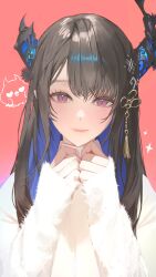  1girl absurdres asymmetrical_horns black_hair blue_hair colored_inner_hair demon_horns flower hair_ornament highres hololive hololive_english horn_flower horns jailbird_(nerissa_ravencroft) long_hair looking_at_viewer mole mole_under_eye multicolored_hair nerissa_ravencroft red_eyes simple_background solo sparkle tassel tassel_hair_ornament thekaiyip two-tone_hair uneven_horns virtual_youtuber 