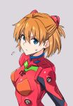  1girl blue_eyes blush bodysuit grey_background highres looking_at_viewer multicolored multicolored_clothes neon_genesis_evangelion orange_bodysuit orange_hair pilot_suit plugsuit red_bodysuit shikinami_asuka_langley simple_background solo souryuu_asuka_langley suzutsuki_kurara sweat 