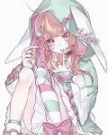  1girl bangs bow brown_eyes brown_hair character_name eyebrows_behind_hair fork green_hoodie highres holding holding_fork hood hood_up hoodie indie_virtual_youtuber kiri_uranji looking_at_viewer multicolored_hair nanahira open_hand open_mouth pink_bow pink_hair single_thighhigh sitting solo streaked_hair thigh-highs violet_eyes virtual_youtuber white_background 