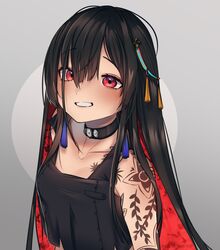  1girl arm_tattoo bangs black_choker black_hair blush choker collarbone colored_inner_hair crop_top eyebrows_visible_through_hair henna highres looking_up multicolored_hair nijisanji nijisanji_in noor_(nijisanji) noto_hams red_eyes redhead smile solo tattoo upper_body virtual_youtuber 