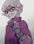  1boy anger_vein angry bangs bede_(pokemon) clenched_teeth coat commentary_request curly_hair dynamax_band gloves grey_hair hand_up janis_(hainegom) looking_down male_focus partially_fingerless_gloves pokemon pokemon_(game) pokemon_swsh popped_collar purple_coat short_hair solo teeth upper_body violet_eyes 