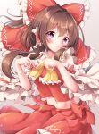  1girl ascot bangs bare_shoulders blurry blush bow bowtie breasts brown_hair closed_mouth commentary_request cowboy_shot depth_of_field detached_sleeves eyebrows_visible_through_hair finger_heart floating_hair frills grey_background hair_bow hair_intakes hair_tubes hakurei_reimu highres long_hair looking_at_viewer medium_breasts midriff navel pink_eyes red_bow red_skirt red_vest simple_background skirt smile solo touhou vest yellow_bow yellow_neckwear yuyu_hane 