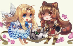  2girls :d :o ahoge animal_ear_fluff animal_ears anoushka_russell armor armored_boots barefoot belt bird_girl bird_wings black_dress blonde_hair blue_bow blue_bowtie blue_dress blue_eyes blunt_bangs boots bow bowtie breastplate brown_armor brown_belt brown_boots brown_hair brown_ribbon chibi child collared_dress commentary curtained_hair dress elbow_gauntlets english_commentary feathered_wings filo_(tate_no_yuusha_no_nariagari) flower frilled_dress frilled_sleeves frills gauntlets high_collar layered_dress leaning_forward leather leather_armor leather_boots legendary_shield_(small_shield)_(tate_no_yuusha_no_nariagari) legendary_shield_(tate_no_yuusha_no_nariagari) long_hair long_sleeves looking_at_viewer medium_dress metal_arm_cuffs metal_wrist_cuffs multiple_girls neck_ribbon open_mouth pauldrons pink_flower pinstripe_dress pinstripe_pattern raccoon_ears raccoon_girl raccoon_tail raphtalia red_dress red_eyes red_ribbon ribbon shield shoulder_armor single_pauldron sleeveless sleeveless_dress smile soles straight_hair tail tanuki tate_no_yuusha_no_nariagari thigh_boots two-tone_dress white_background white_dress white_wings wings zettai_ryouiki 