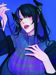  1girl absurdres arm_up black_hair black_horns black_jacket blue_background blue_hair blue_horns blue_sweater blue_theme blush breasts colored_inner_hair commentary expressionless hair_over_breasts hair_over_one_breast hand_up highres holding_own_hair hololive hololive_english horns huge_breasts jacket long_hair multicolored_hair nerissa_ravencroft off_shoulder open_clothes open_jacket parted_bangs parted_lips pink_lips red_eyes simple_background soju_ice solo sweater turtleneck turtleneck_sweater untranslatable_commentary virtual_youtuber 