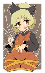  1girl bangs black_bow blonde_hair border bow brown_background brown_dress brown_eyes dress eyebrows_visible_through_hair fang hair_bow ini_(inunabe00) kurodani_yamame long_sleeves looking_at_viewer open_mouth silk simple_background skin_fang smile solo touhou white_border 