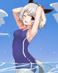  1girl ;d animal_ears armpits arms_up bangs bare_arms bare_shoulders black_hairband blue_sky blue_swimsuit blush bow breasts clouds commentary_request covered_navel curren_chan_(umamusume) day ear_bow eyebrows_visible_through_hair grey_hair hairband horse_ears looking_at_viewer one-piece_swimsuit one_eye_closed open_mouth outdoors red_bow sky small_breasts smile solo sonosakiburi swimsuit umamusume violet_eyes water 