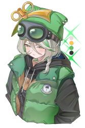  1girl :/ absurdres alternate_costume black_hoodie blush braid cecilia_immergreen closed_mouth commentary contemporary cropped_torso doom_yorusen drawstring goggles goggles_on_head green_eyes green_hat green_streaks green_vest grey_hair hair_between_eyes half-closed_eyes hands_in_pockets hat hat_with_ears highres hololive hololive_english hood hood_down hoodie long_hair_between_eyes looking_at_viewer loose_hair_strand multicolored_hair short_hair side_braid simple_background solo sparkle spiked_hat streaked_hair swept_bangs two-tone_hair untranslatable_commentary upper_body vest virtual_youtuber white_background winding_key 