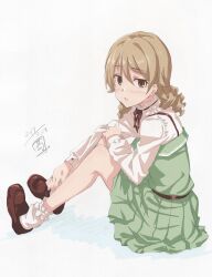  1girl blush brown_eyes brown_ribbon brown_shoes character_request commentary_request dated dress drill_hair eyelashes full_body green_dress hair_between_eyes highres idolmaster idolmaster_cinderella_girls long_sleeves medium_hair neck_ribbon open_mouth pinafore_dress ribbon sekiya_kuzuyu shirt shoes signature simple_background sleeveless sleeveless_dress socks solo white_background white_shirt white_socks 