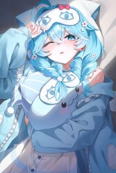  1girl 1other :3 absurdres ahoge animal animal_ear_hood arahashi_tabi blue_eyes blue_hair blue_jacket bow braid commentary flower frilled_nightgown frills hair_flower hair_intakes hair_ornament hat highres holding holding_animal hood jacket k_cyp light_blush long_hair looking_at_viewer low_twin_braids lying nightcap nightgown on_back on_bed one_eye_closed open_clothes open_jacket parted_lips pink_bow pungdangi_(arahashi_tabi) sleep_mask sleepwear solid_circle_eyes stellive twin_braids upper_body virtual_youtuber white_nightgown 