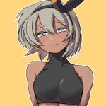  1girl bangs bare_arms bea_(pokemon) black_hairband blue_eyes blush bow_hairband breasts closed_mouth collarbone commentary_request cra-yong dark_skin dark-skinned_female eyebrows_visible_through_hair grey_hair gym_leader hair_between_eyes hairband highres korean_commentary looking_at_viewer outline pokemon pokemon_(game) pokemon_swsh short_hair simple_background solo upper_body yellow_background 