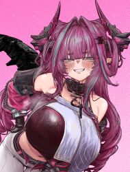  1girl arknights arknights:_endfield black_horns breasts detached_sleeves dragon_girl dragon_horns dragon_tail gloves grin hair_intakes hair_on_horn half-closed_eyes highres horns kyoeikyoei52906 large_breasts multicolored_gloves multicolored_hair multicolored_horns pants pink_background pink_hair pink_horns pink_sleeves smile solo streaked_hair tail two-sided_gloves two-tone_gloves two-tone_horns white_pants yvonne_(arknights) 