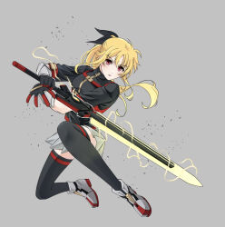  1girl 304back_s armored_boots bardiche_(nanoha) black_jacket black_thighhighs blonde_hair boots commentary_request electricity fate_testarossa floating_hair full_body gloves grey_background hair_between_eyes highres holding holding_sword holding_weapon jacket long_sidelocks long_sleeves looking_at_viewer lyrical_nanoha mahou_shoujo_lyrical_nanoha_exceeds:_gun_blaze_vengeance multicolored_gloves parted_bangs parted_lips red_eyes sidelocks simple_background solo sword thigh-highs two-tone_gloves weapon white_boots 