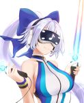  1girl bangs blue_bow blue_swimsuit bow breasts dual_wielding energy_sword fate/grand_order fate_(series) hair_between_eyes hair_bow head_mounted_display highres holding large_breasts long_hair one-piece_swimsuit ponytail silver_hair smile swimsuit sword tohoho_(hoshinoyami) tomoe_gozen_(fate) tomoe_gozen_(swimsuit_saber)_(fate) two-tone_swimsuit weapon white_swimsuit wristband 