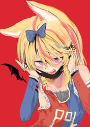  1girl absurdres animal_ears bare_shoulders blonde_hair bow eyebrows_behind_hair fox_ears hair_bow highres hololive icarus_(2010741) omaru_polka open_mouth red_background teeth tongue violet_eyes virtual_youtuber wings 