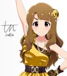  1girl arm_up artist_name asymmetrical_bangs asymmetrical_sleeves bangs black_gloves bracelet brown_eyes brown_hair closed_mouth commentary_request dated diagonal_bangs dress flower gloves hair_flower hair_ornament hand_on_hip idolmaster idolmaster_million_live! jewelry long_hair looking_at_viewer miyao_miya necklace pearl_bracelet pearl_necklace signature simple_background single_glove smile solo sparkle standing tun white_background yellow_dress yellow_footwear 