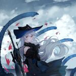  1girl arknights ascot black_capelet black_headwear black_neckwear capelet chinese_commentary clouds cloudy_sky commentary_request day eyebrows_visible_through_hair grey_shirt hair_between_eyes hat highres holding_strap long_hair looking_at_viewer no.9_yualuodesi_mimitongxinzhong outdoors red_eyes shirt silver_hair skadi_(arknights) sky solo upper_body weapon weapon_on_back 