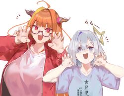  2girls absurdres ahoge alternate_costume amane_kanata angel bangs blonde_hair blue_hair blue_shirt blunt_bangs breasts claw_pose collarbone colored_inner_hair commentary_request dokuro_deluxe dragon_girl dragon_horns eyebrows_visible_through_hair fang glasses hair_between_eyes halo hands_up highres hololive horns jacket kiryu_coco long_hair long_sleeves looking_at_viewer multicolored_hair multiple_girls open_clothes open_jacket open_mouth orange_hair pointy_ears pp_tenshi_t-shirt print_shirt red_eyes red_jacket semi-rimless_eyewear shirt short_hair short_sleeves sidelocks silver_hair simple_background single_hair_intake skin_fang slit_pupils star_(symbol) star_halo star_print streaked_hair t-shirt under-rim_eyewear upper_body virtual_youtuber white_background white_shirt wide_sleeves 