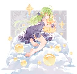  1girl ahoge bare_legs bare_shoulders barefoot bird chick clouds dress green_eyes green_hair hair_ornament heart highres hug long_hair looking_back original pointy_ears soles solo suaynnai_wanzi toes 