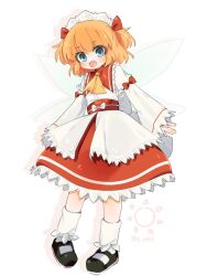  1girl aqua_eyes ascot black_shoes blush commentary fang full_body highres kiwi_(x_x915) long_sleeves looking_at_viewer open_mouth orange_hair shoes short_hair simple_background socks solo sun sunny_milk touhou two_side_up untranslatable_commentary white_background white_socks wings yellow_ascot 