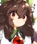  1girl bangs blouse blush bow brown_eyes brown_hair buttons closed_mouth collared_blouse commentary_request eyebrows_visible_through_hair green_bow hair_between_eyes hair_bow long_hair looking_at_viewer portrait reiuji_utsuho short_sleeves simple_background smile solo third_eye touhou uisu_(noguchipint) v-shaped_eyebrows white_background white_blouse 