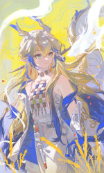  1girl absurdres aqua_eyes arknights bare_shoulders blonde_hair blue_hair chinese_commentary closed_mouth commentary_request cowboy_shot dragon dragon_girl dragon_horns earrings eastern_dragon eastern_dragon_horns eyeliner grey_hair hair_between_eyes hair_intakes highres horns jewelry long_hair long_sleeves looking_to_the_side makeup multicolored_hair necklace orange_eyeliner pointy_ears shu_(arknights) smile solo strapless tube_top wheat white_tube_top xianli-xl 