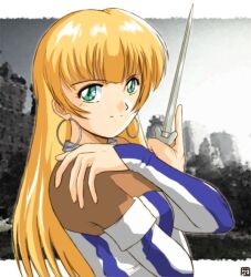 1980s_(style) 1girl bad_id blonde_hair blue_shirt closed_mouth commentary_request dagger earrings green_eyes grey_background hana_(hana_mo_arashi_mo) hands_on_own_shoulders holding holding_dagger holding_knife holding_weapon hoop_earrings jewelry knife long_hair long_sleeves looking_at_viewer photo_background ratchet_altair retro_artstyle sakura_taisen sakura_taisen_v shirt smile solo striped_clothes striped_shirt upper_body vertical-striped_clothes vertical-striped_shirt weapon white_shirt 