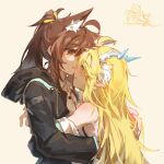  2girls ahoge animal_ear_fluff animal_ears arknights artist_name beige_background black_jacket blonde_hair blue_eyes blush bow brown_eyes brown_hair chinese_commentary doctor_(arknights) dragon_horns female_doctor_(arknights) hair_between_eyes hair_bow highres hood hood_down horns hug imminent_kiss jacket long_hair looking_at_another moyu_marginal multiple_girls off_shoulder open_clothes open_jacket original pointy_ears ponytail shirt simple_background sleeveless upper_body white_jacket white_shirt wolf_ears yellow_bow yuri 