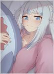  1girl bed bed_sheet blue_eyes blue_hair blush doll_hug gawr_gura grin highres hololive hololive_english looking_at_viewer multicolored_hair nail_polish pink_shirt shirt silver_hair smile solo streaked_hair stuffed_animal stuffed_shark stuffed_toy tfqr two_side_up upper_body 